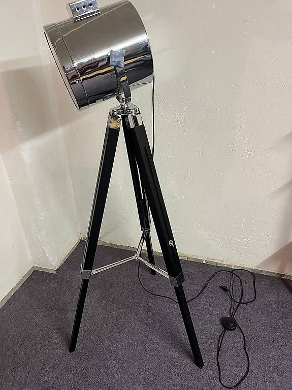 Lampade: Stehlampe – Usato da Zürich venduto da A-H8 2