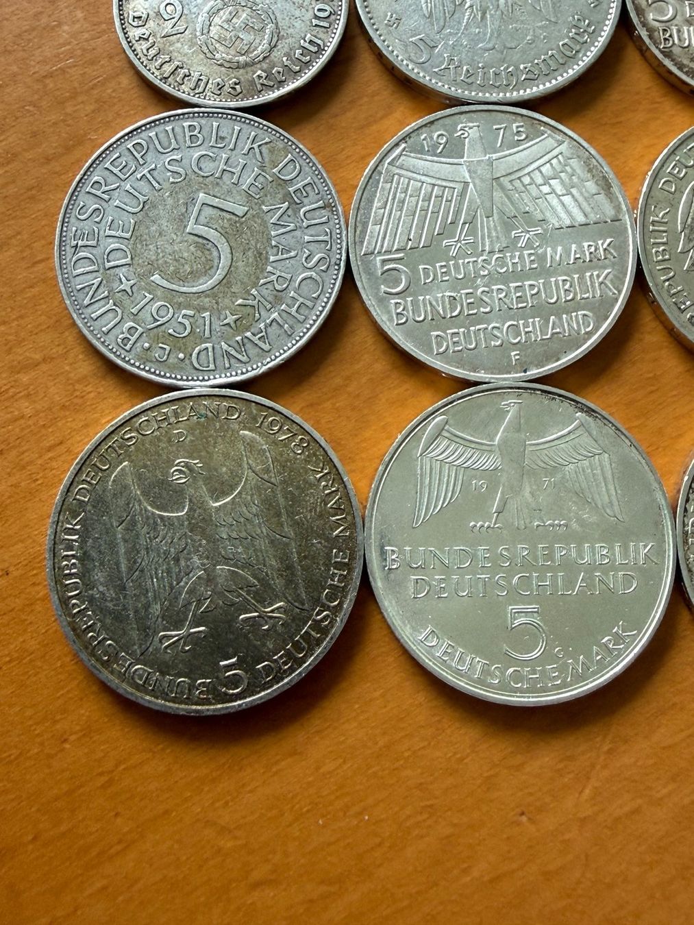 Tutti le monete: 8 x 5  Deutsche Mark, 1x 2 Deutsche Mark. Silber – Usato da Fehraltorf venduto da bruggin 5