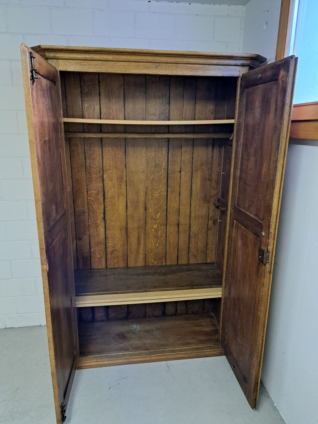 Armadi: antiker schrank  – Usato da Ennetmoos venduto da odf_5cvj 1