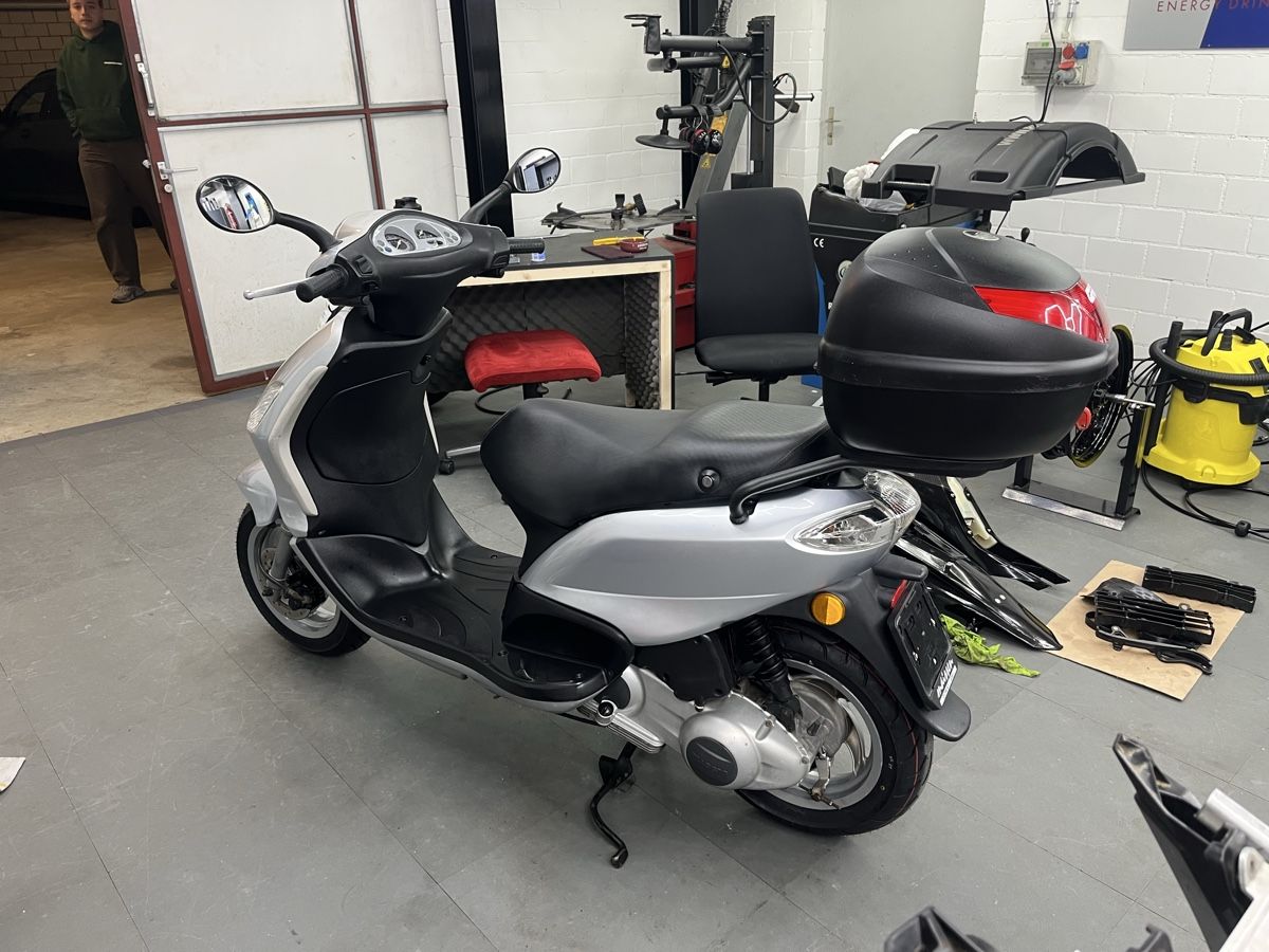 Piaggio Scooter: Piaggio Fly 125 – Usato da Baar venduto da kol_c5xy 2
