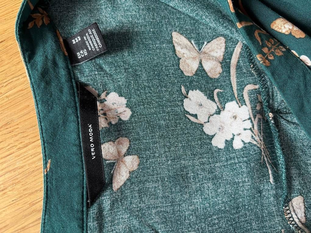 Lotti di vestiti: Bluse und Jeans Set 38 – Usato da Pfäffikon ZH venduto da skom666 1