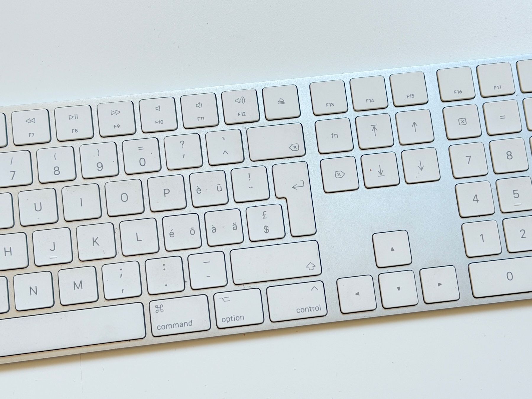 Apple Tastiere: Apple Magic Keyboard mit Ziffernblock – Usato da Zürich venduto da Milomondo 1