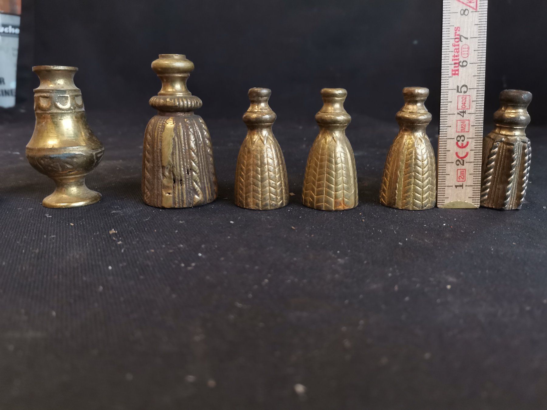 Tutte le decorazioni: Bronze Deckel, Messing Abschluss, Bronze Deko, Messing Deko – Usato da Wiedlisbach venduto da materialkreislauf 2