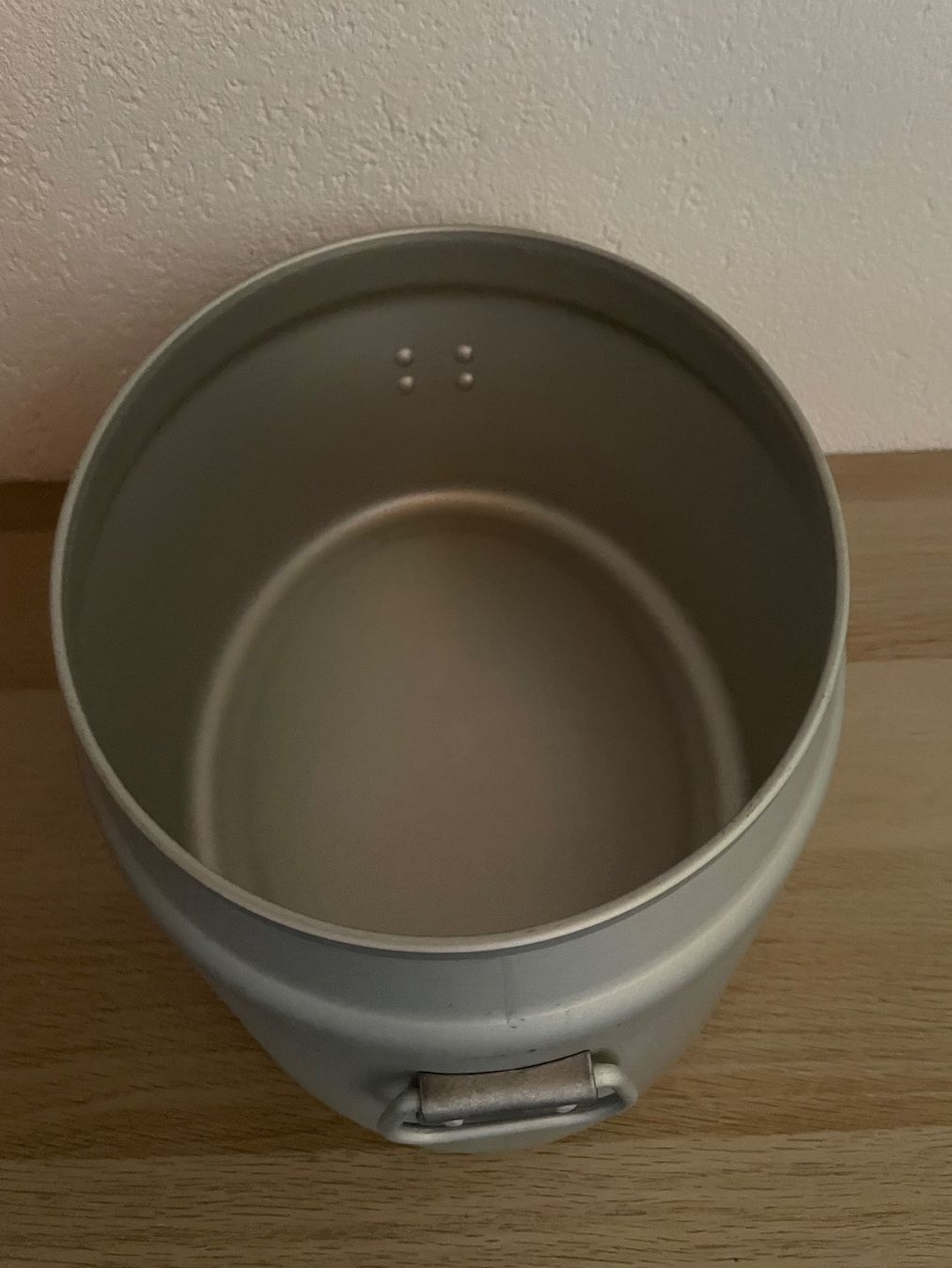 Ciotole: Aluschüssel. Alubehälter Wanne – Usato da Huttwil venduto da Bolpa 2