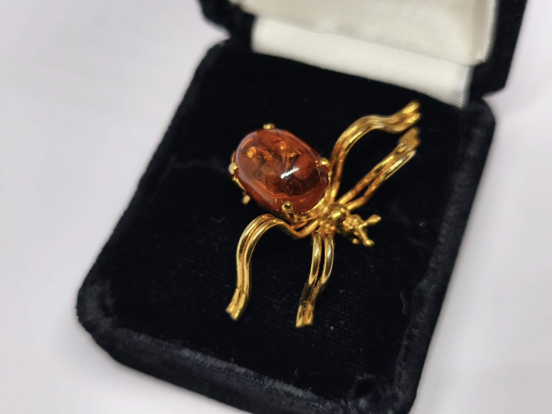 Spille & Fermagli: Brosche Spinne Bernstein Goldfarben Damen Schmuck  – Usato da St. Gallen venduto da GIULESGG 1