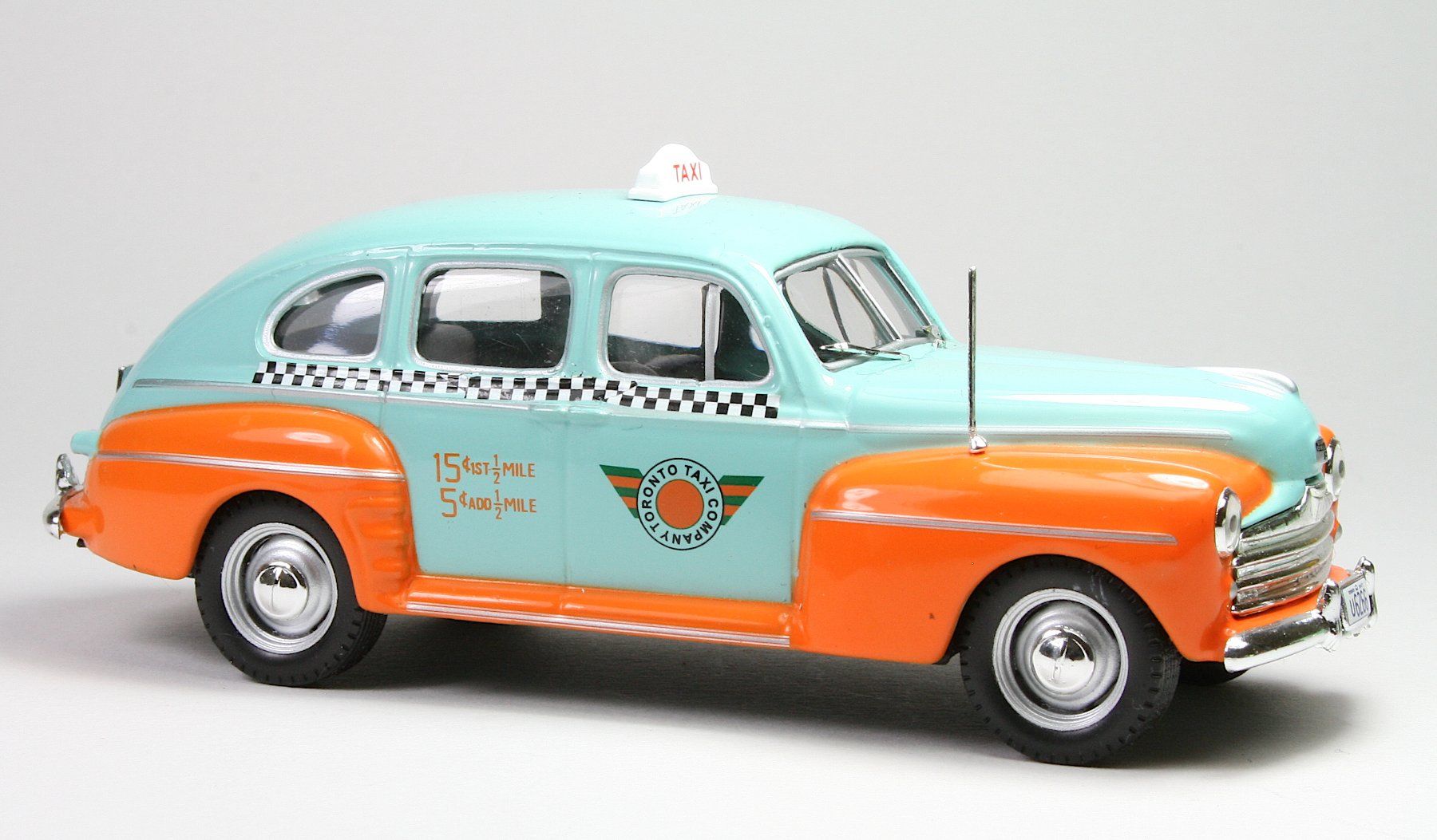 IXO Modellini d'auto: IXO 1948 Ford Taxi Toronto – Usato da Elsau venduto da Peekay8 4