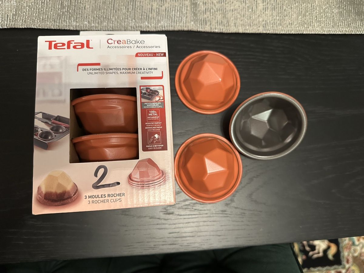 Teglie da forno: Tefal Muffinformen, neu 6 Stück – Nuovo (secondo la descrizione) da Luzern venduto da ariazalea 4