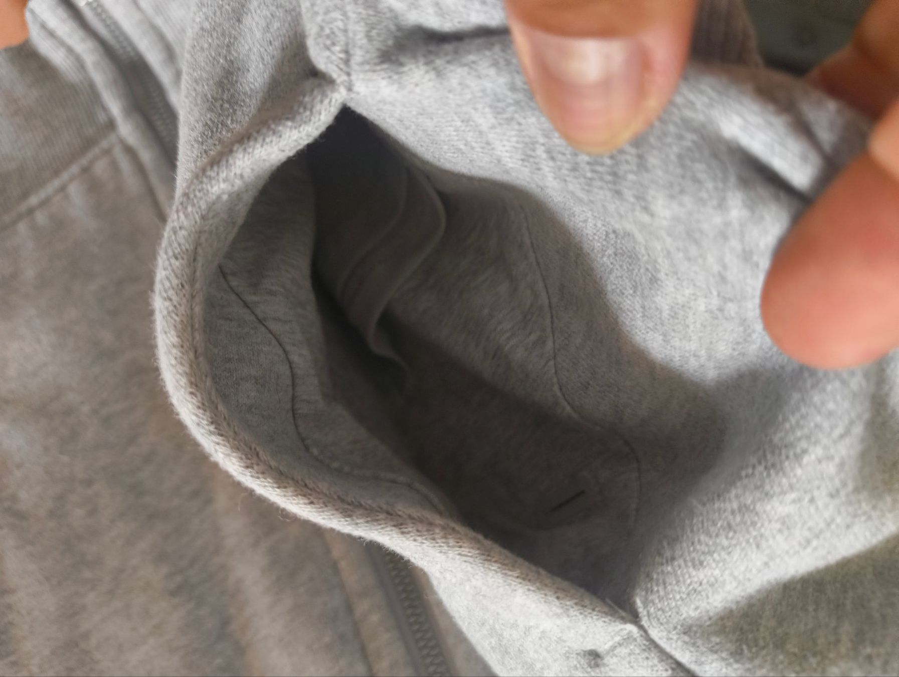 Lululemon Jacken: Lululemon Scuba Hoodie – Gebraucht aus Stein am Rhein von DaOhana 4