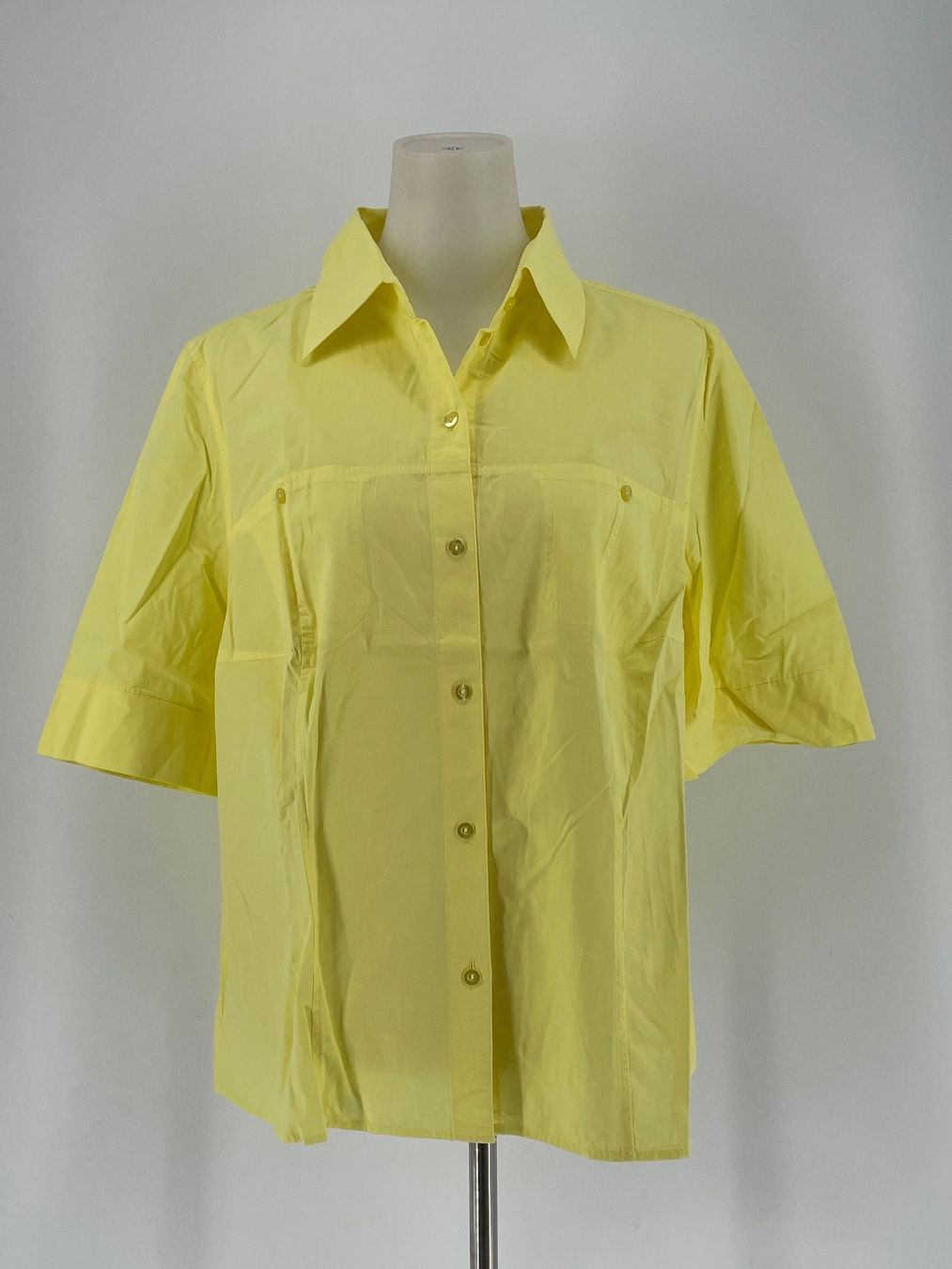 Blusen: Bluse Gr. 46 von Alexander Sport – Gebraucht aus Auenstein von moin.