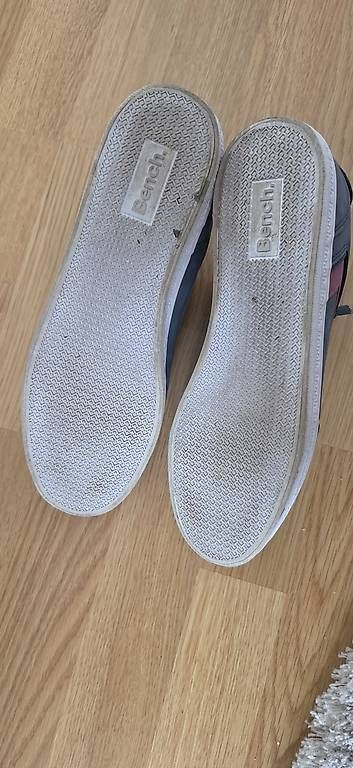 Bench Scarpe da donna: Bench Grösse 42 – Usato da Bremgarten AG venduto da HunnyBxB 1