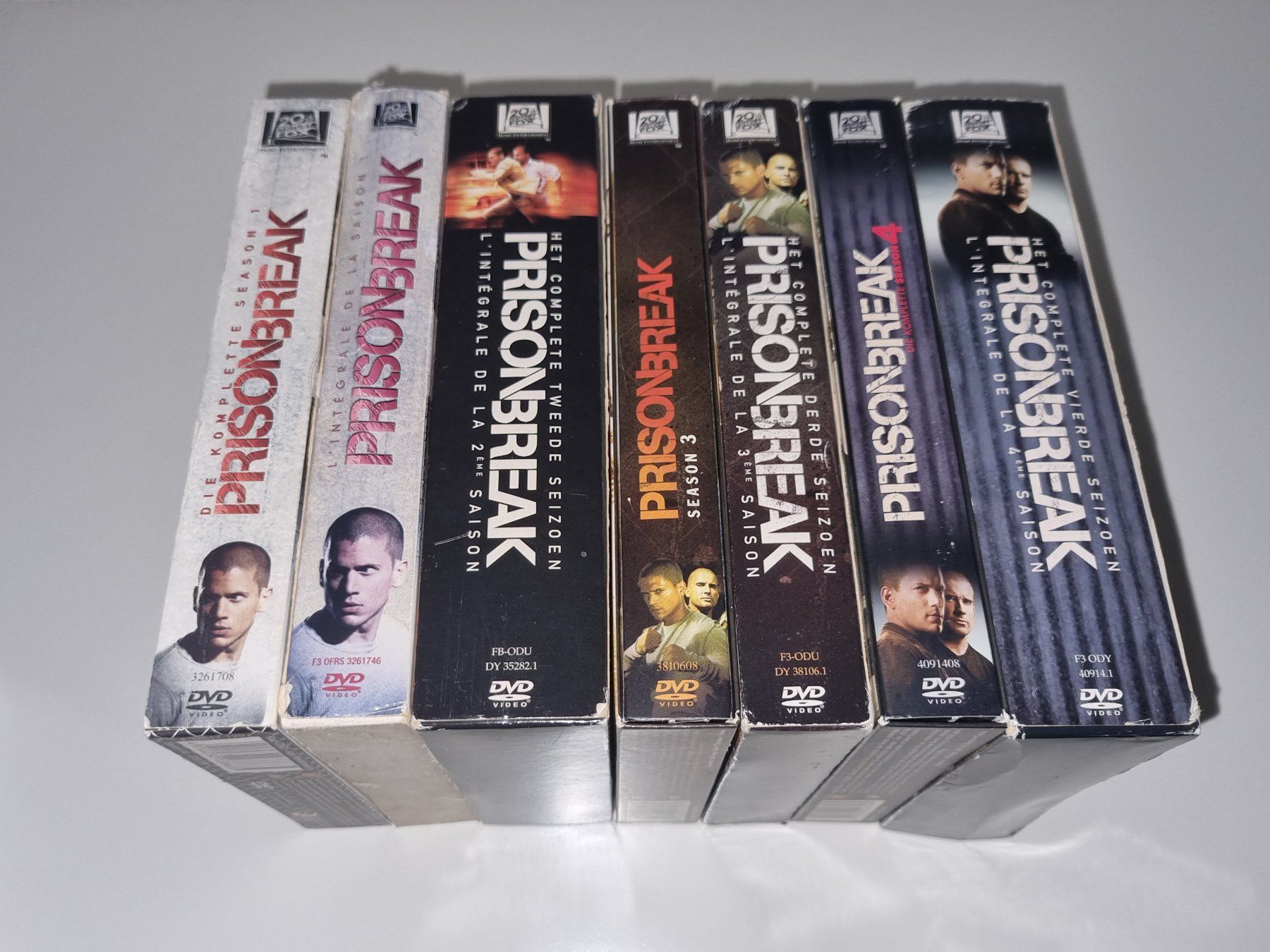Tutti i DVDs: DVD: Prison Break - Staffel 1-4 – Usato da Ehrendingen venduto da Thomas_2 2