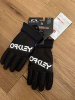 Handschuhe oakley schwarz