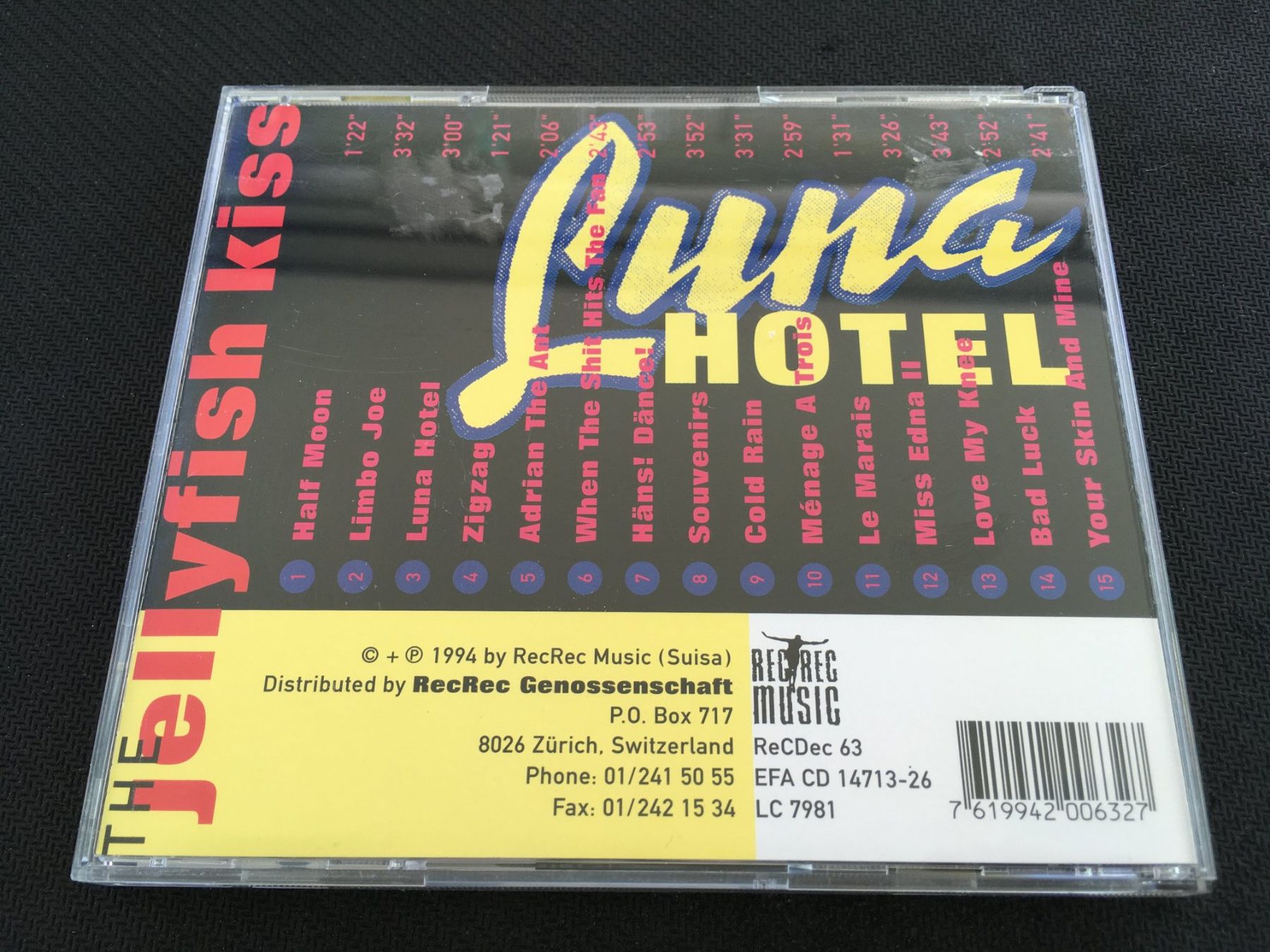 CD: Luna Hotel - Jellyfish Kiss -CD- – Usato da St.Gallen venduto da MedienJoe 2