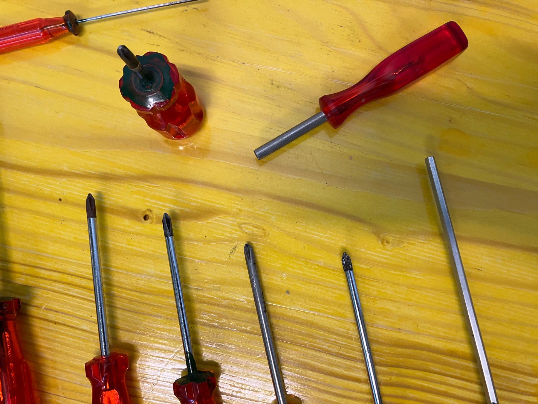 PB Swiss Tools Tutti gli attrezzi: Post. div. Schraubenzieher PB Swiss, Bugnard ab 1.- – Usato da Lichtensteig venduto da Buy24International 1