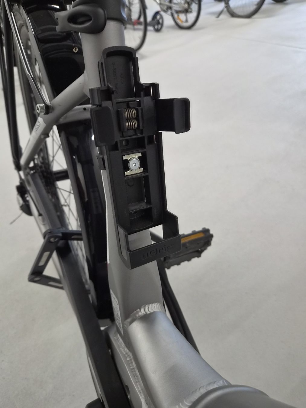 Cilo Biciclette: Cilo Cityliner Grau 28 Zoll – Usato da Uster venduto da Irinascloset 7