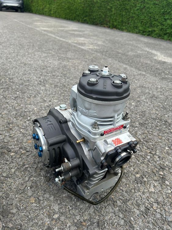 Karts: Chassis Tonykart Kz avec deux moteurs Iame Black Screamer – D'occasion à Vouvry par vidu-competition 9