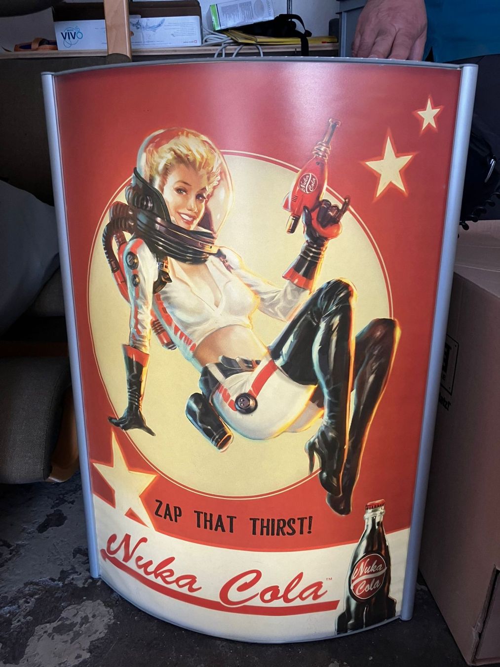 Alle Dekorationen: Fallout Nuka Cola Lampe / Lightbox, beleuchtet, gross – Gebraucht aus Illnau von oli_2yfk