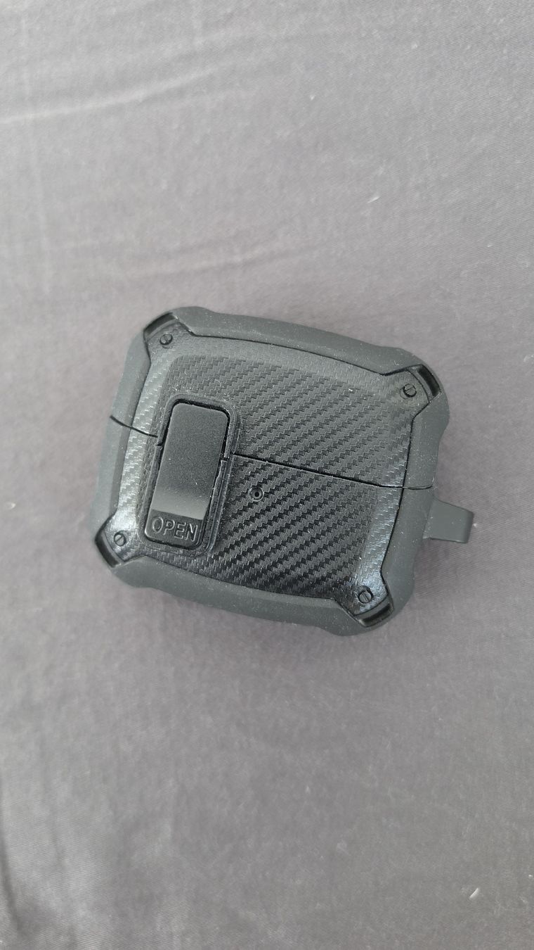 Samsung Kopfhörer: Samsung Galaxy Buds 3 Pro with Case and protector case – Gebraucht aus Bassersdorf von LiveLove 4