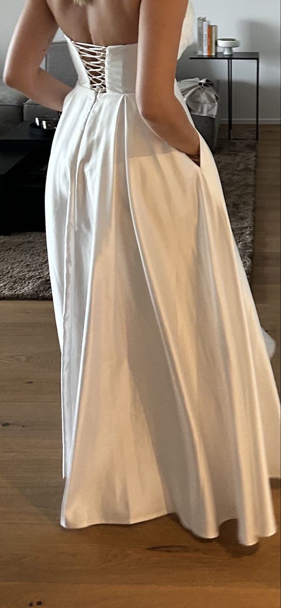 Vestiti: Hochzeitskleid – Usato da Müllheim Dorf venduto da joe_9rvn 2