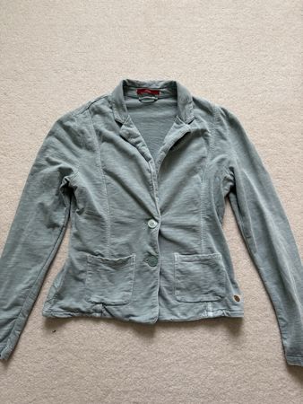 Jacke s. Oliver