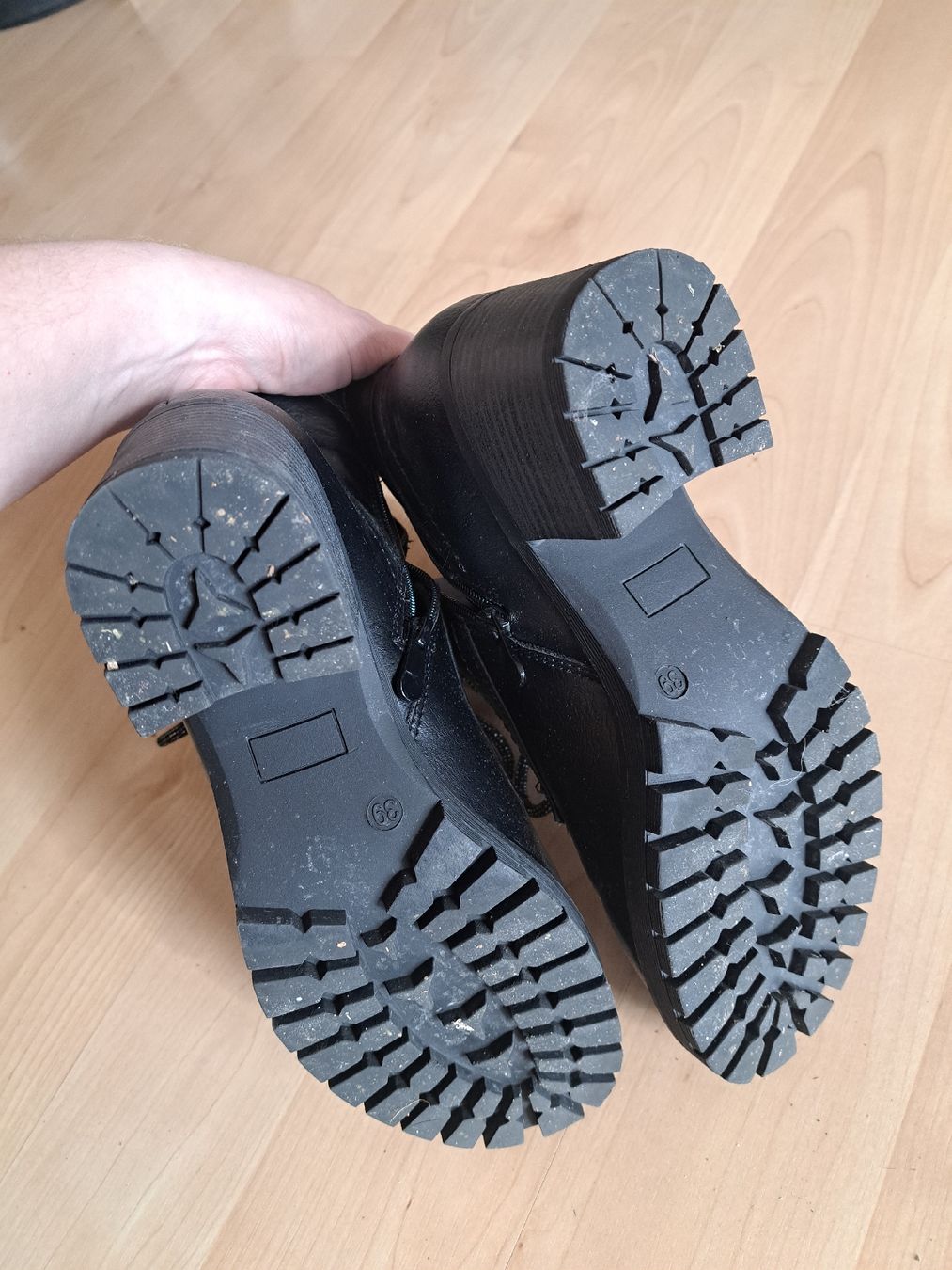 Scarpe da donna: Stiefletten Grösse 39 – Usato da Urdorf venduto da Yvonne008 2