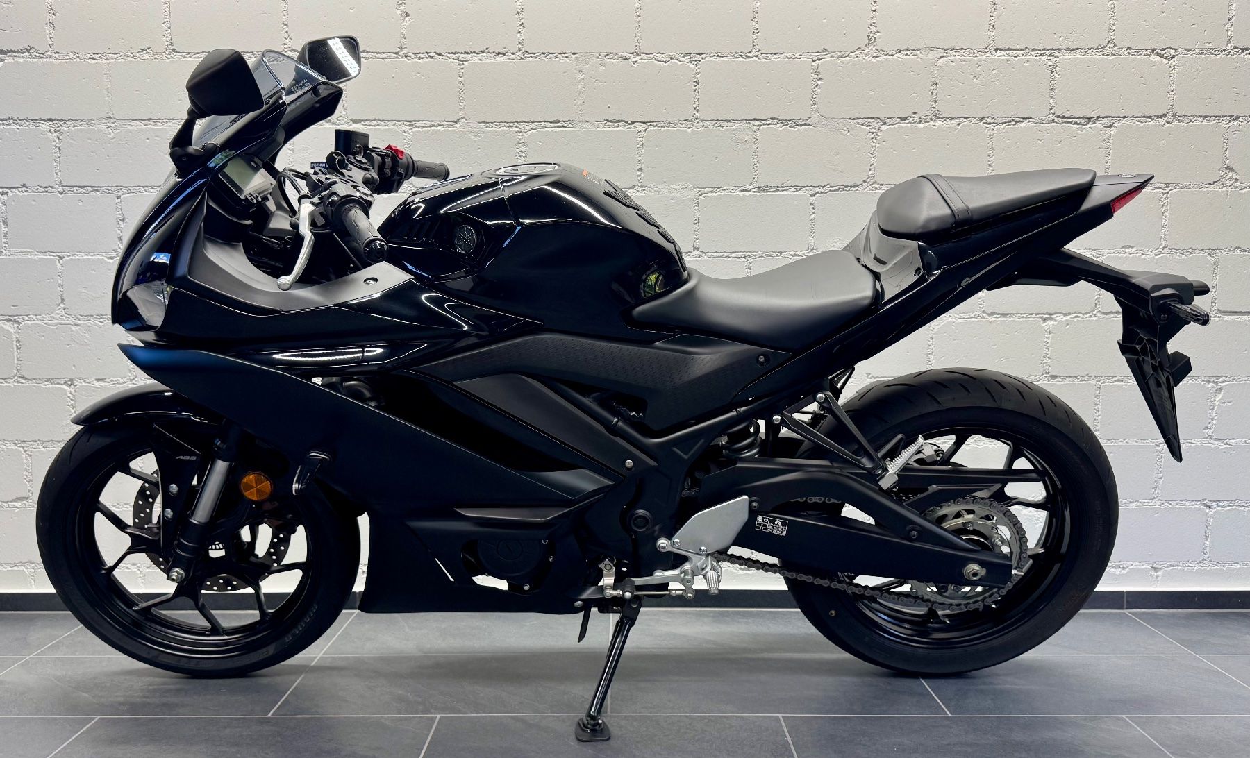 Yamaha Strada: Yamaha YZF R3 ABS – Usato da Urdorf venduto da SchmidliMotos 1