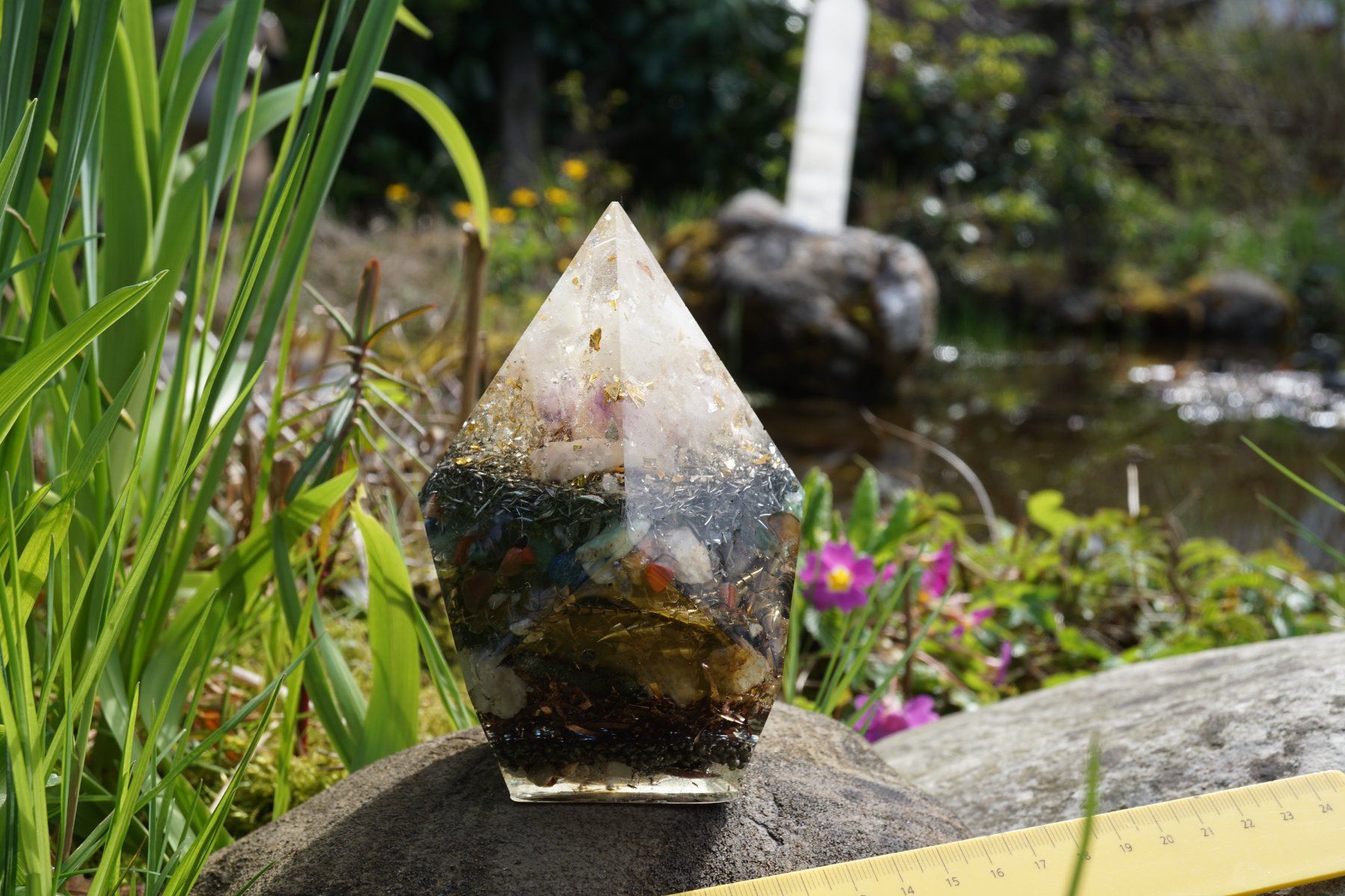 Pietre preziose: Orgonit Orgonite   Spitze 5form     Swiss  Made 10cmx7cm – Nuovo e nell'imballaggio originale da Eschenbach SG venduto da craniums 6