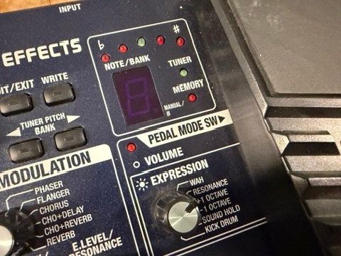 Boss Strumenti musicali: BOSS ME 50B Bass Multi Effects mit Netzteil – Usato da Wil SG venduto da Diomaiuta61 7