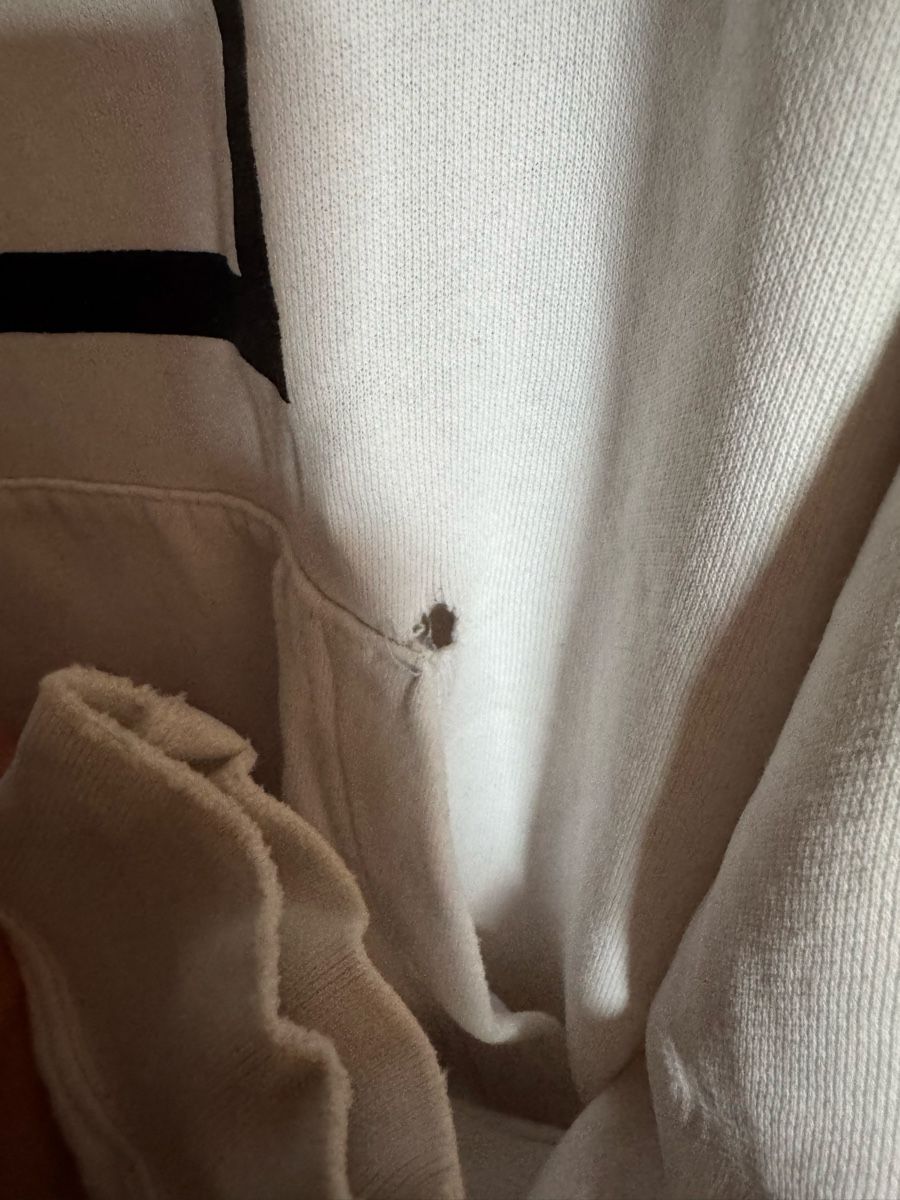 Nike Maglioni & Felpe: Pull Nike Air blanc, taille S, avec un petit défaut – Usato da Zinal venduto da bra_869t 2