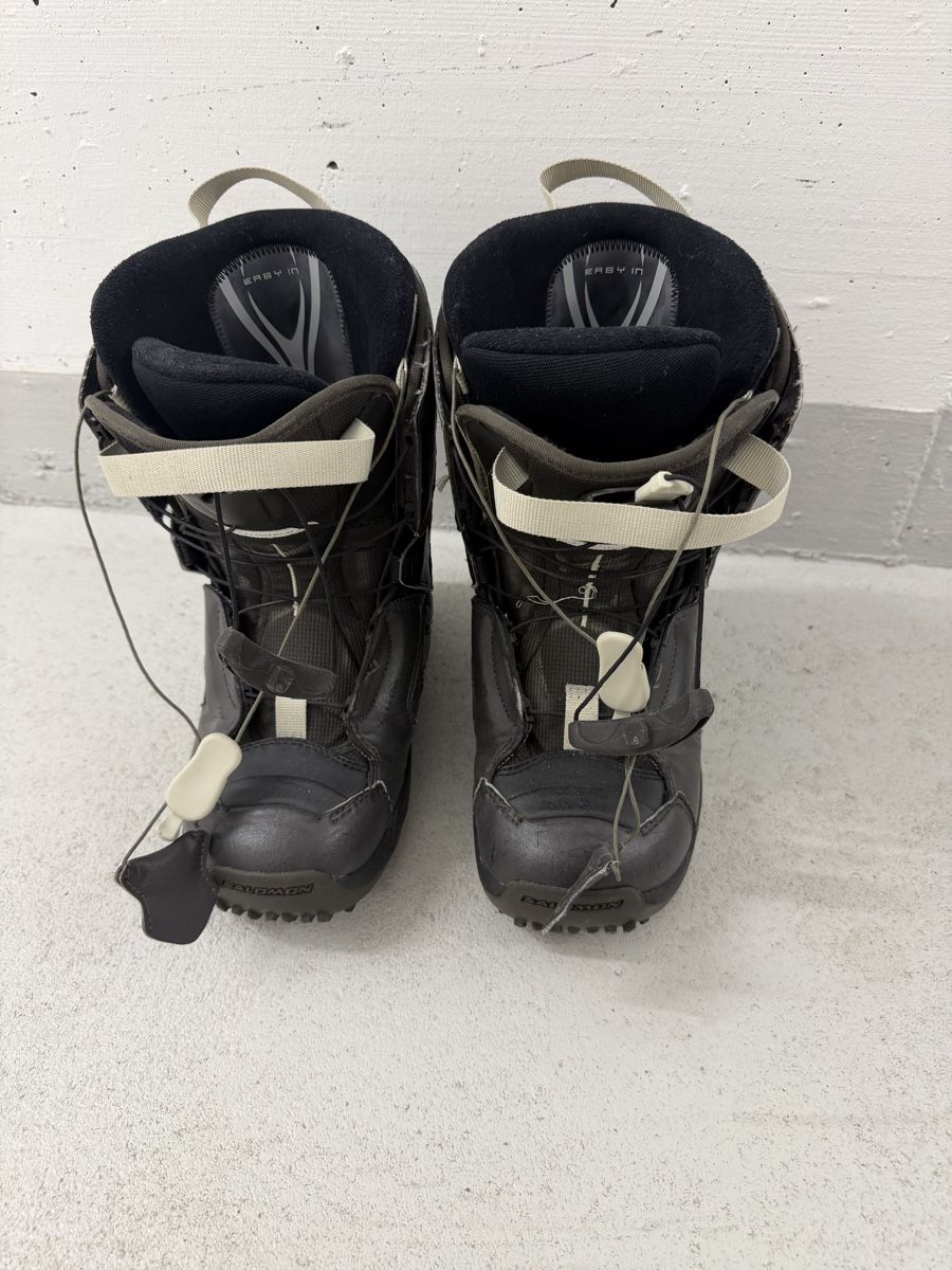 Salomon Chaussures hommes: Salomon Snowboardschuhe Grösse 37 – D'occasion à Luzern par vawy_96