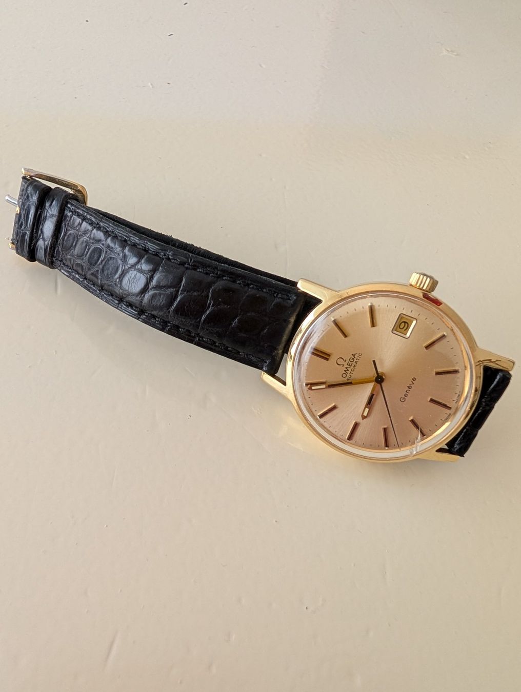 Omega Montres: Omega Geneve, Automatic, Gold – D'occasion à Eschlikon TG par Ulala0