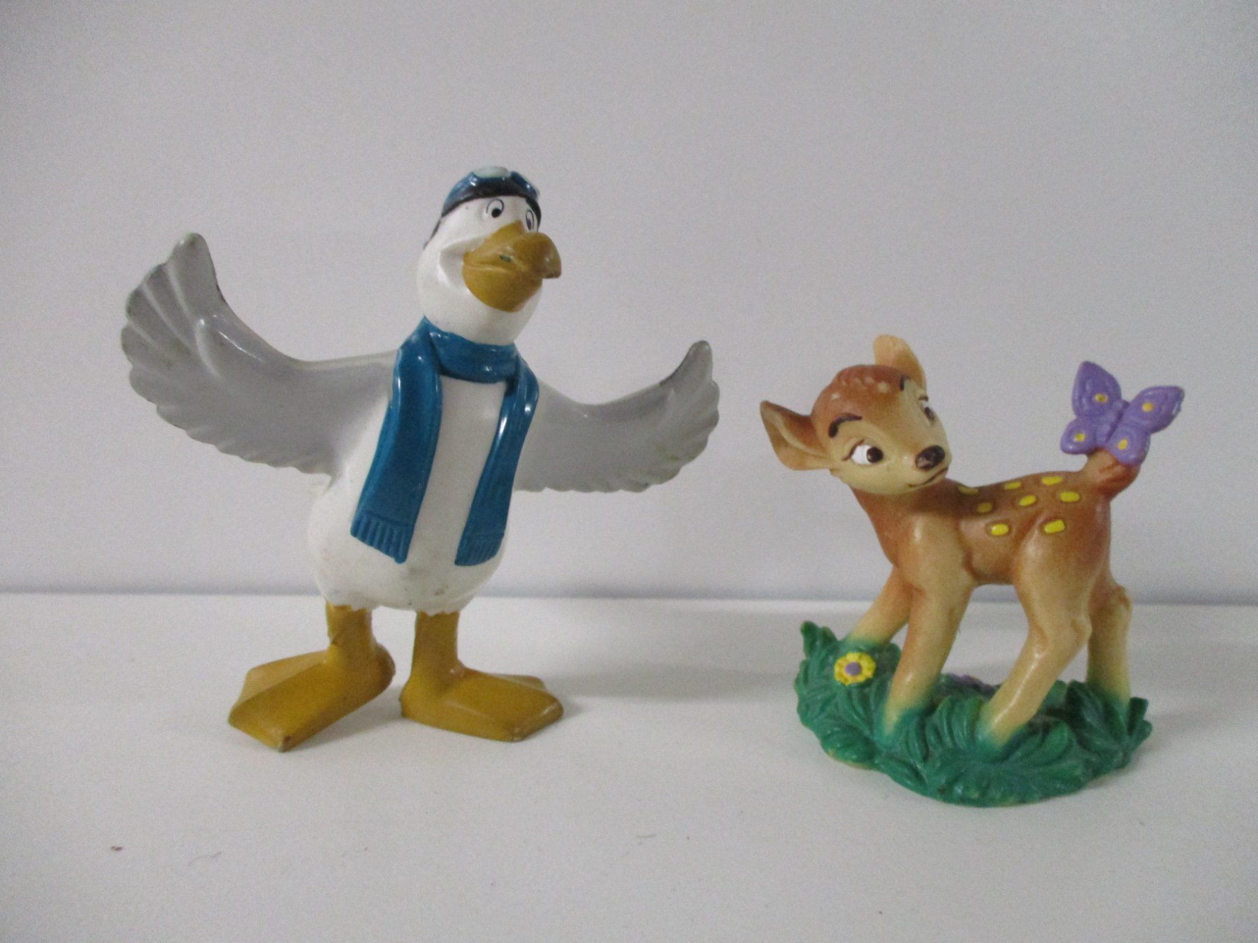 Statuette: Albatros Wilbur und Bambi – Usato da Rothrist venduto da blechdosen