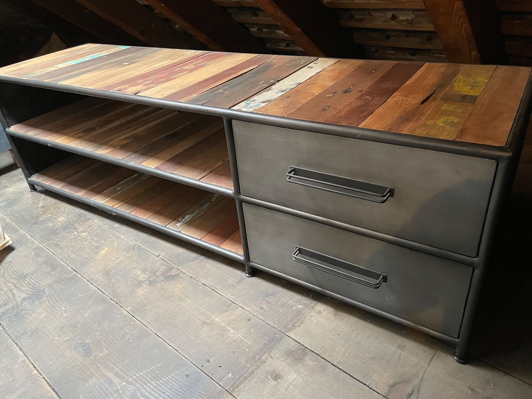 Mobili TV: Lowboard, Tv-board, TV Möbel – Usato da Basel venduto da misterX64
