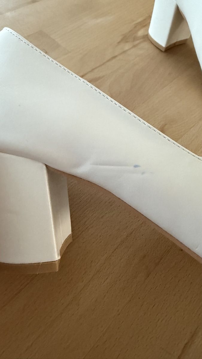 Chaussures femmes: RAID Pumps weiss ca. Grösse 38 Blockabsatz – Neuf (Voir description) à Basel par annakati 4