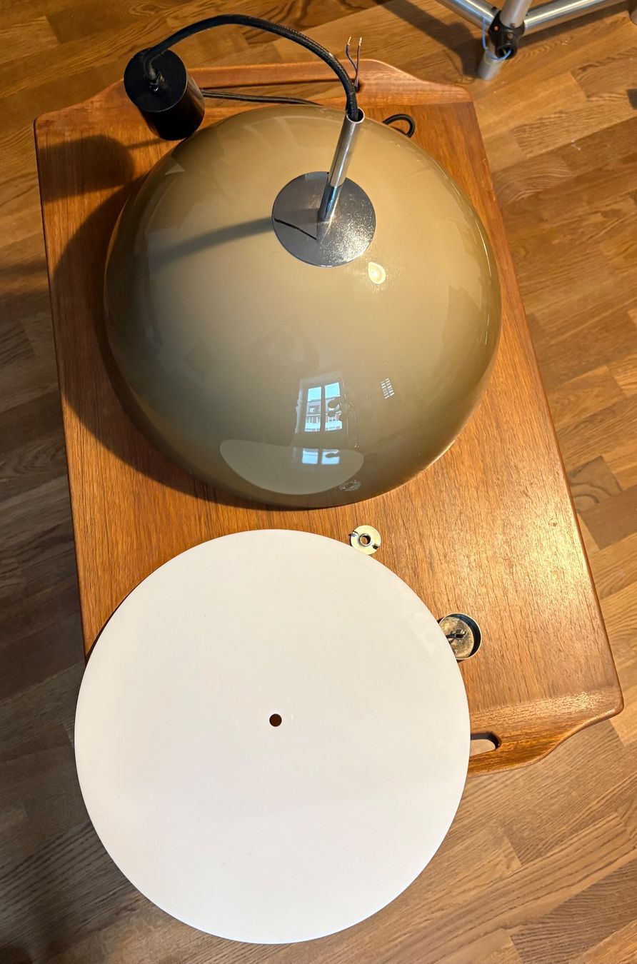 Lampadari & plafoniere: Decken Hängeleuchte Vintage Design 70er – Usato da liestal venduto da Nshana 1
