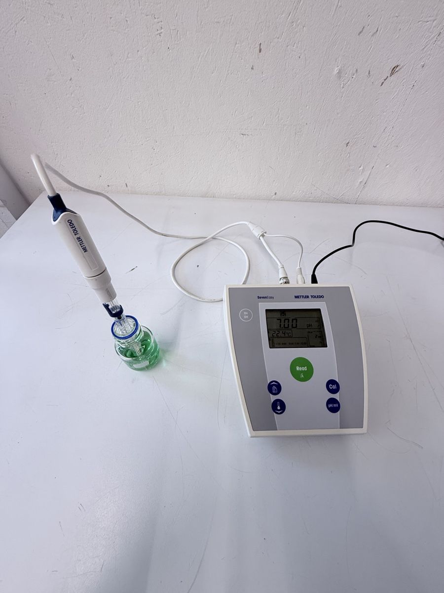 Mettler Toledo Misurare: Mettler Toledo SevenEasy pH-Meter + Electrode – Usato da Schupfart venduto da philippb06 1