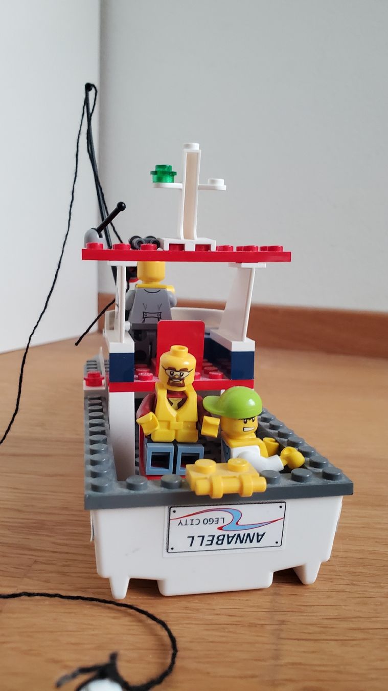 Lego Spielzeuge: Logo City Schiff – Gebraucht aus Burgdorf von chalthaus
