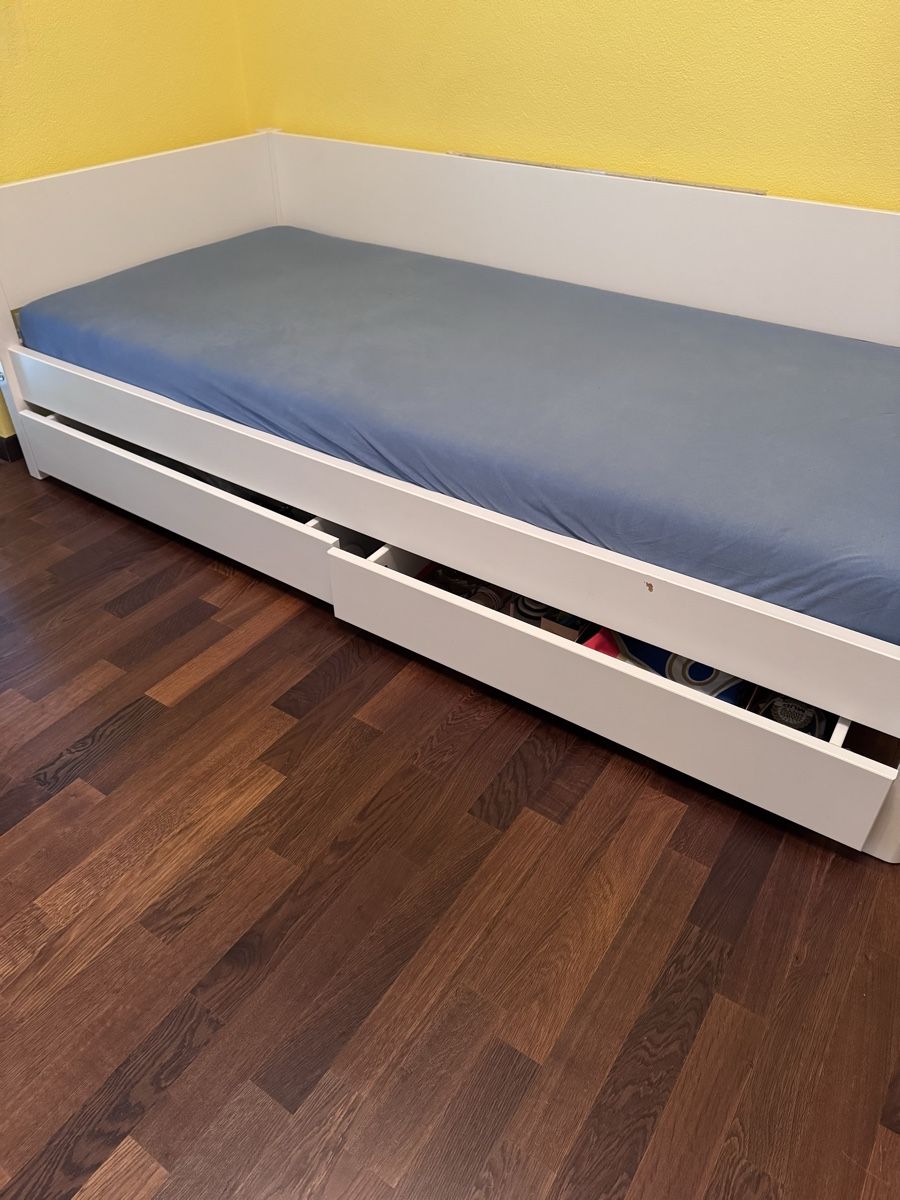 Flexa Letti: Flexa Kinderbett inkl. Bettschublade  – Usato da Fehraltorf venduto da Polo80 1