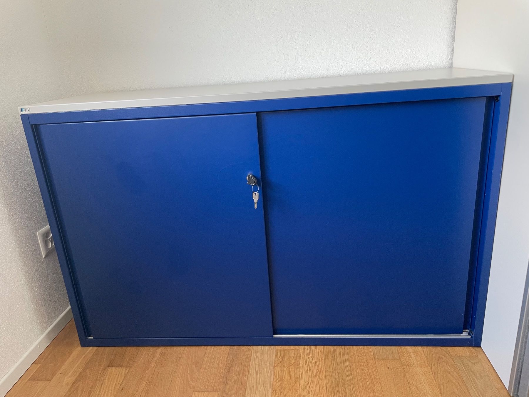 Lista Armadi: Lista Office Aktenschrank – Usato da Schachen b.Herisau venduto da liv_vzg2 1