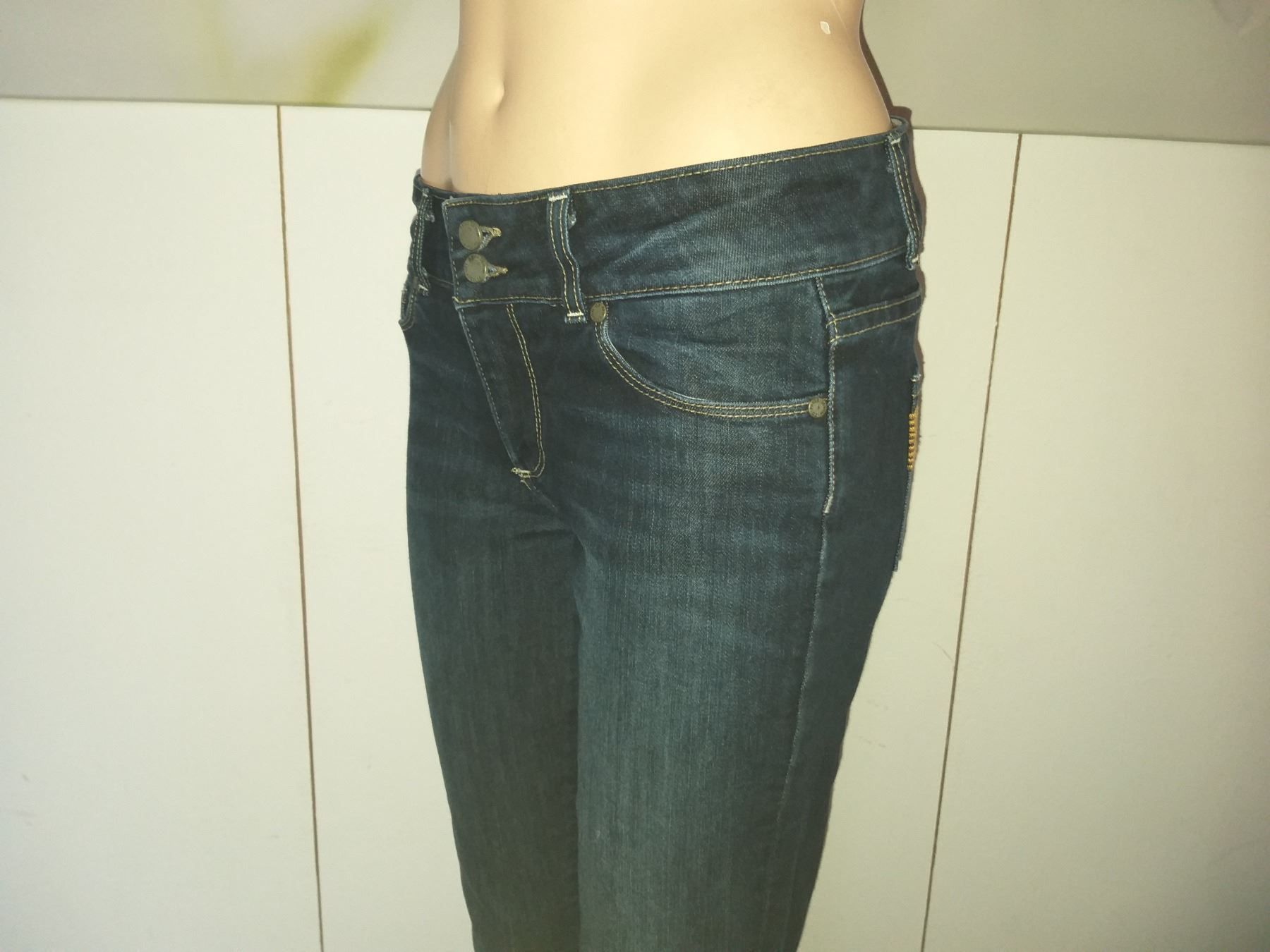 Jeans: PAIGE Jeans taille / Grosse 28 (S) – Gebraucht aus Cossonay-ville von Super-Price-Quality 5