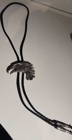 Vintage Adler Bolo Tie, Lederband mit Adlerkopf, Top!