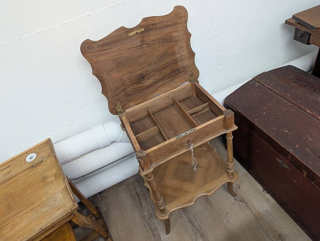 Nachttische: Table de chevet ancienne – Gebraucht aus Sorens von jd.silva 4