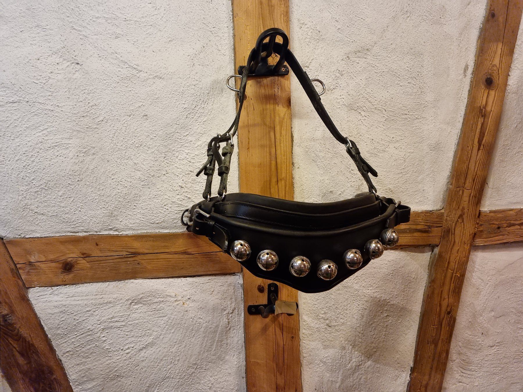 Briglie & Cavezze: Schlittengeschell Geschell Glocken Ponygeschirr Shetty Pony – Nuovo e nell'imballaggio originale da Hinterforst venduto da Elfrasty 3