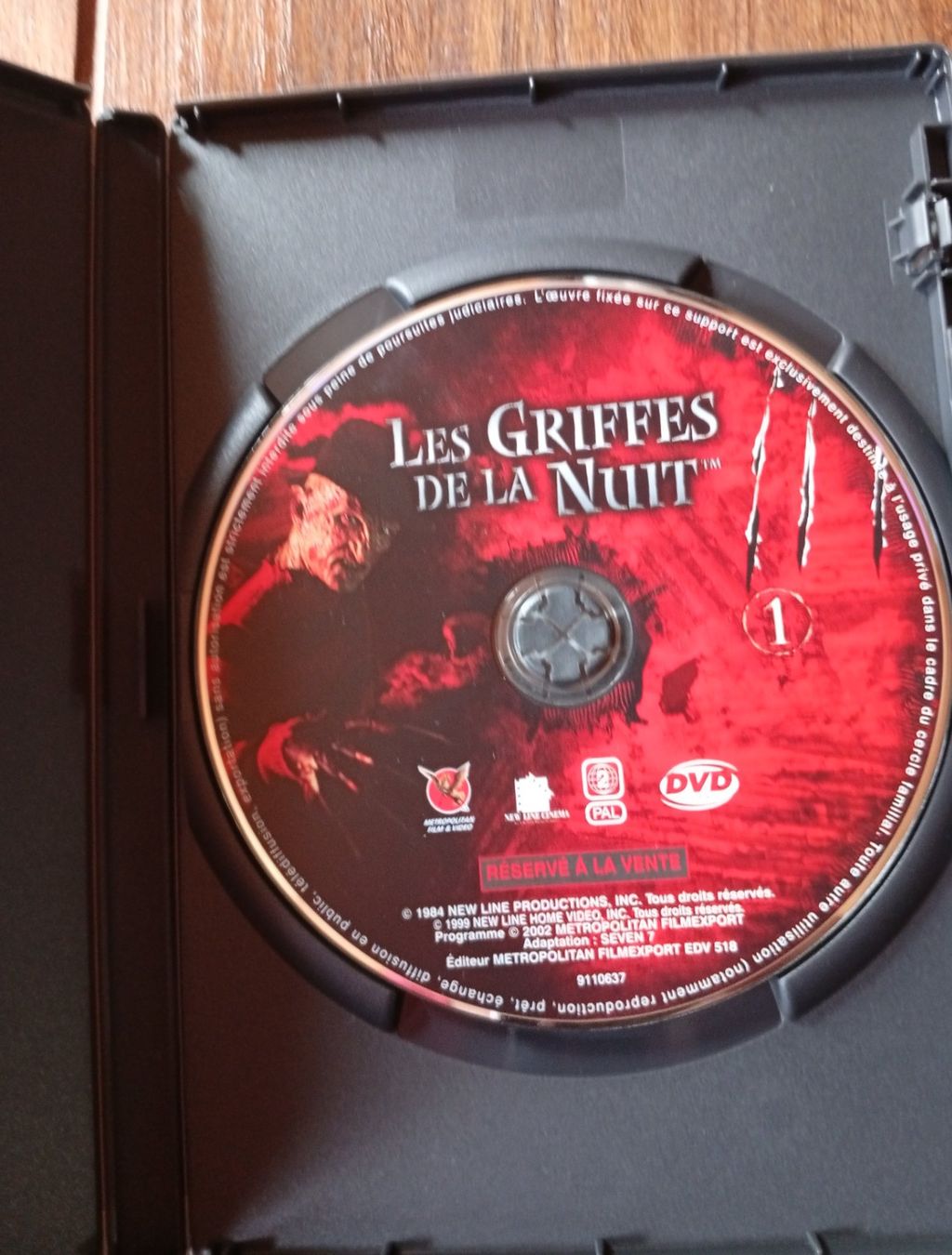 Alle DVDs: Les griffes de la nuit DVD – Gebraucht aus Perrefitte von 36B 1