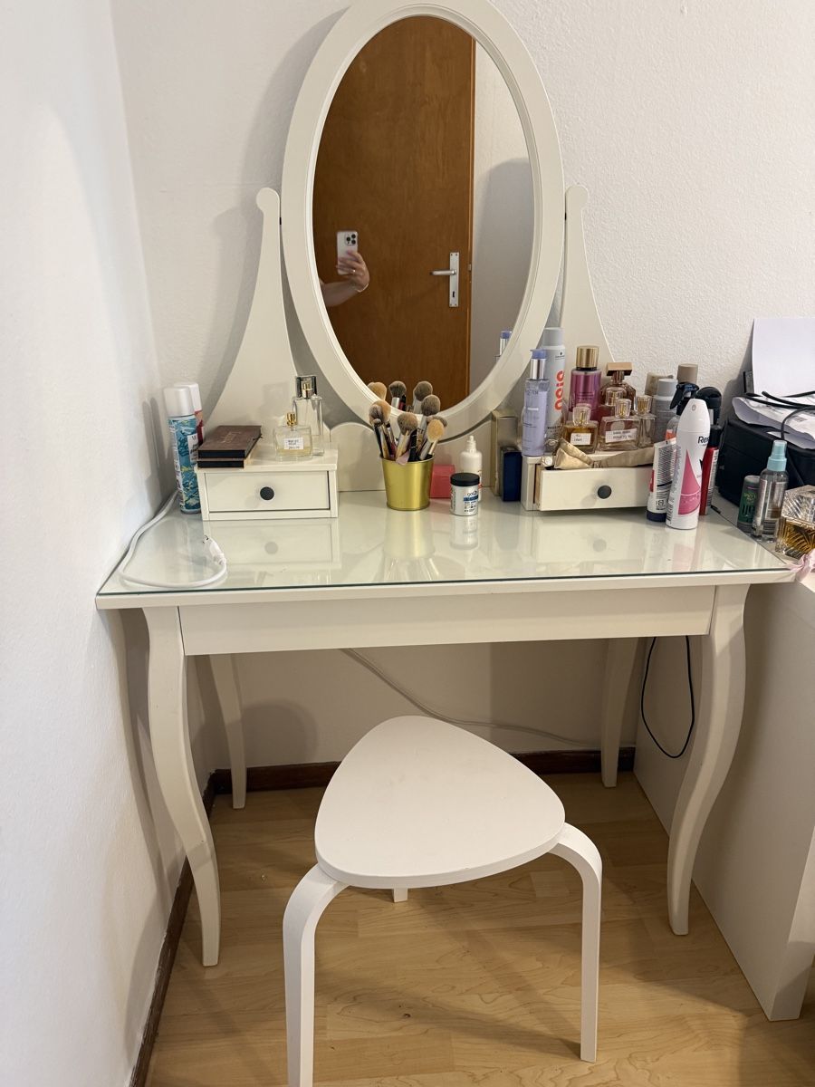 Scrivanie: Schminktisch Ikea Hemnes – Usato da Wohlen AG venduto da ani_ykt2