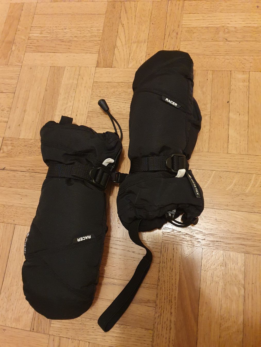 Gants & mitaines : Goretex Racer Skihandschuhe – Neuf (Voir description) à Genève par sve_kk28