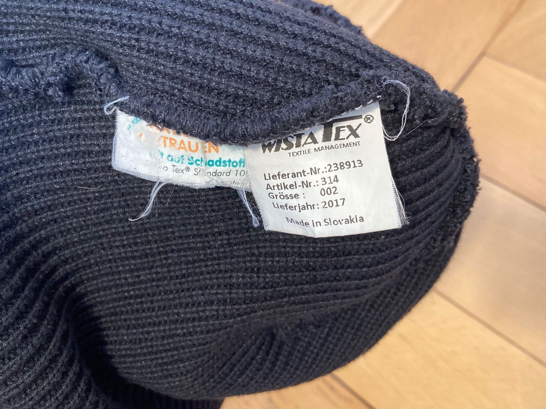 Copricapi, berretti & cappellini: Vintage Y2K Beanie Deutsche Post – Usato da Zürich venduto da le_souk 4