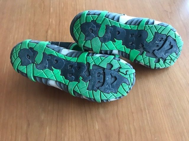 Superfit Scarpe per ragazzi: SUPERFIT Sandale Gr. 34 Sohle gut – Usato da Uerikon venduto da MiBreStaef2023 1