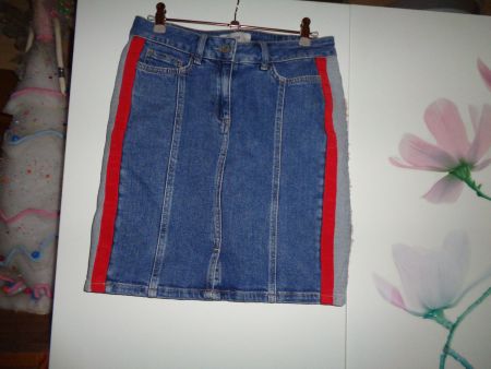 *** hübscher Jeansrock *** / von heine ab 1.00