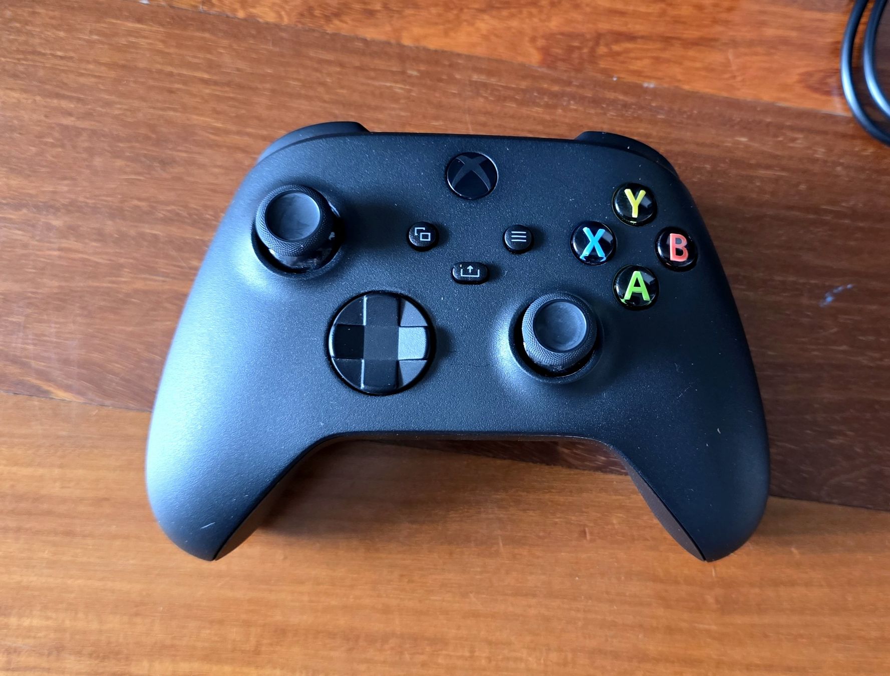 Microsoft Console: Xbox Series X COMME NEUVE – Usato da Lausanne venduto da qoq_x7cl 4